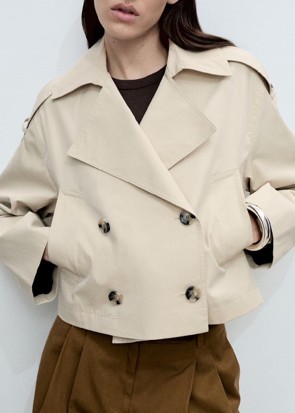 Mango Trench crop doble botonadura