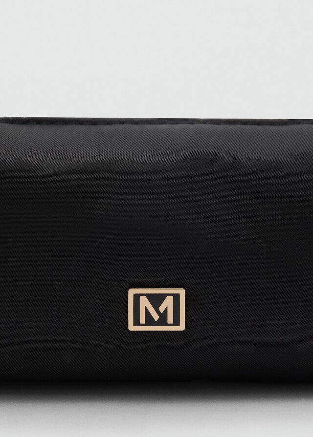 Mango Estuche nylon cremallera Envío gratis