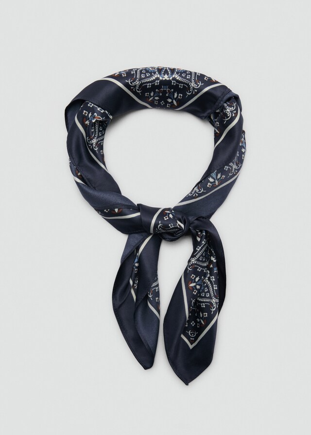Mango Pañuelo estampado satinado Solo queda un día
