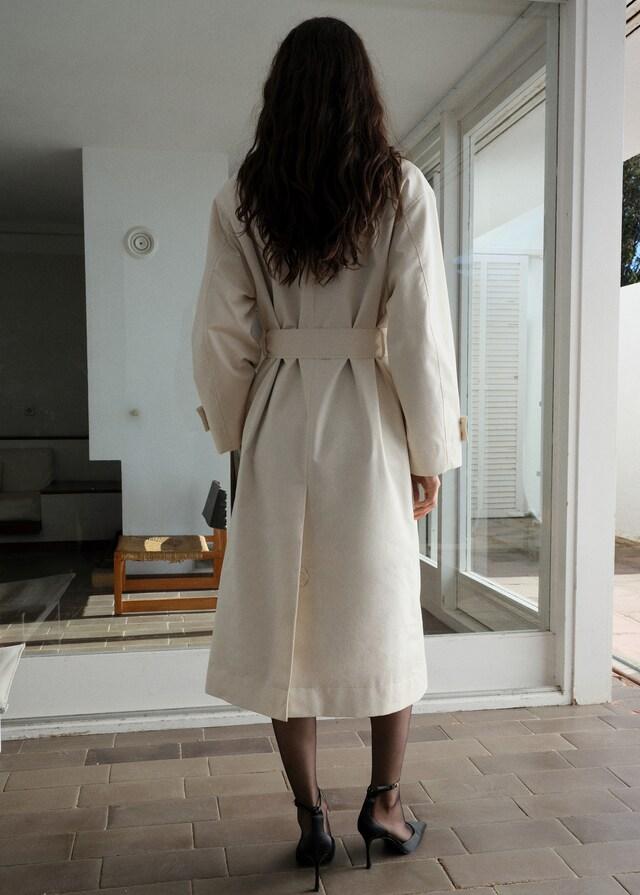 Mango Trench largo oversize doble botonadura Descuento