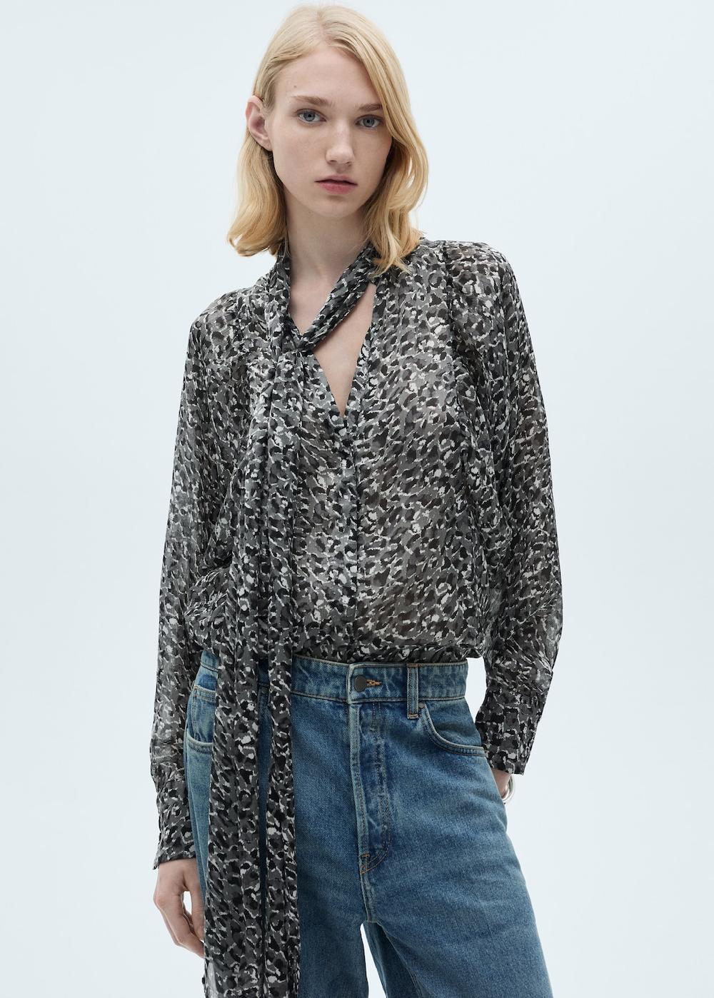 Mango Blusa leopardo lazo cuello Rebajas top