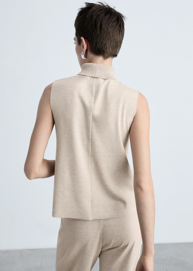 Mango Top punto cuello alto Envío internacional gratuito