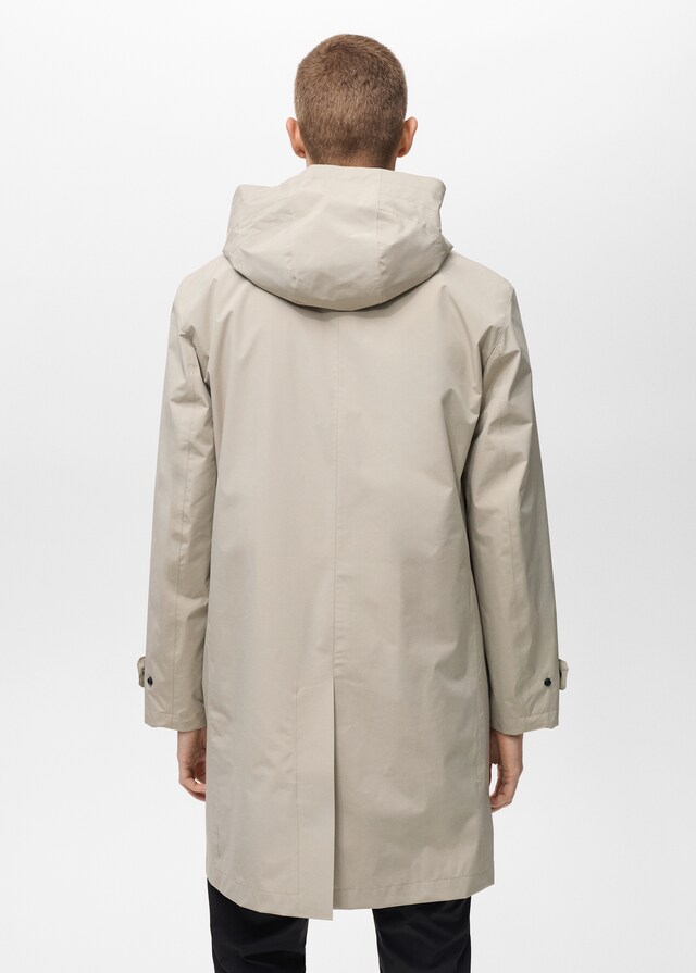 Mango Parka waterproof tecnología COOLMAX® Envío gratis