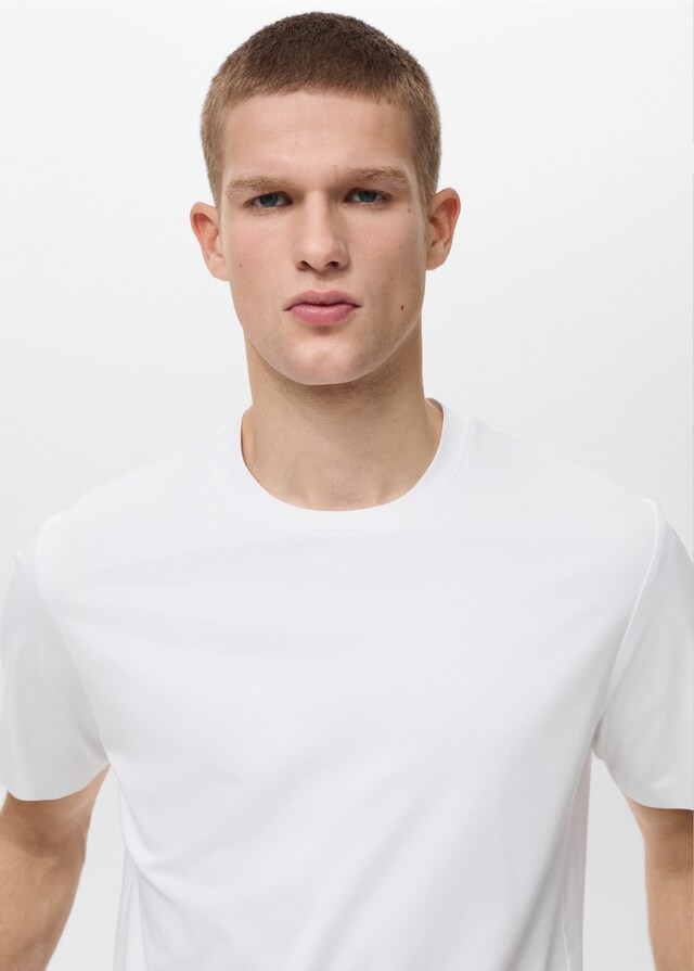 Mango Camiseta slim fit COOLMAX® Ofertas de temporada