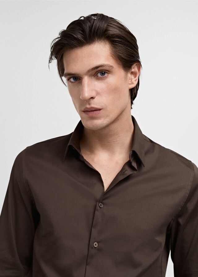 Mango Camisa traje super slim fit algodón stretch Descuentos del mes