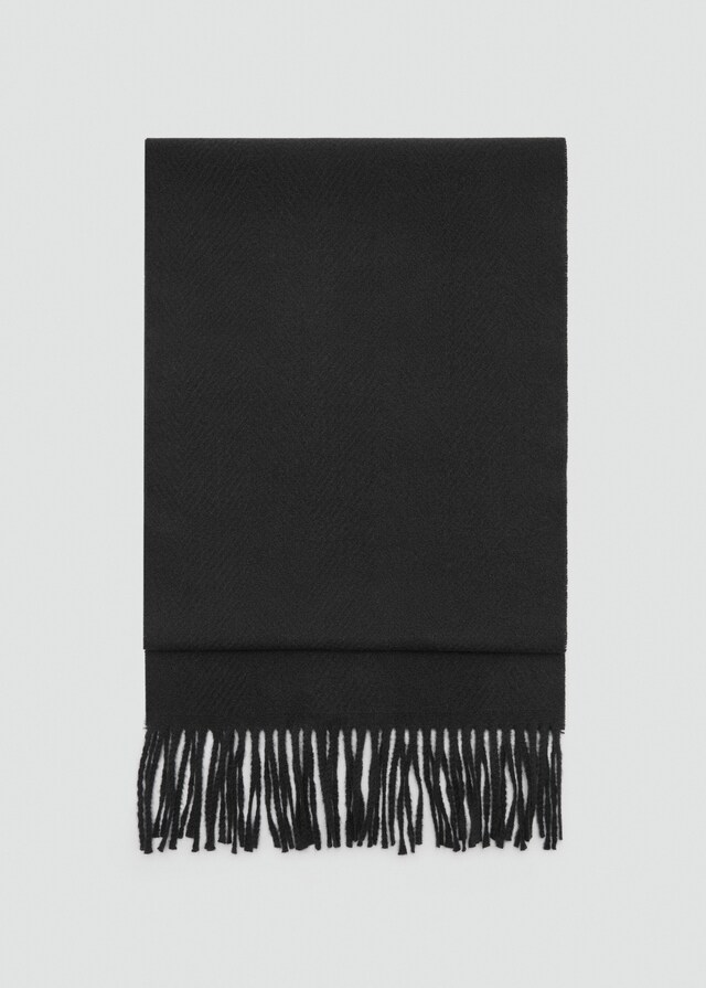 Mango Bufanda lisa flecos En oferta