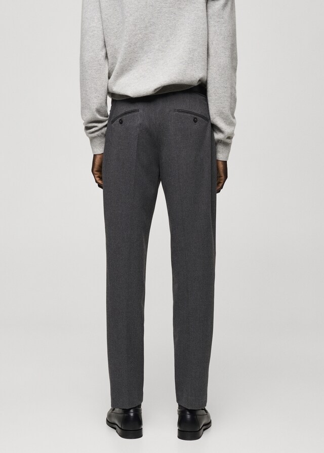 Mango Pantalón franela slim fit Promoción trimestral