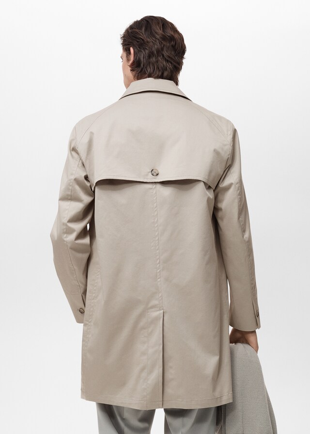 Mango Gabardina algodón water repellent Último día