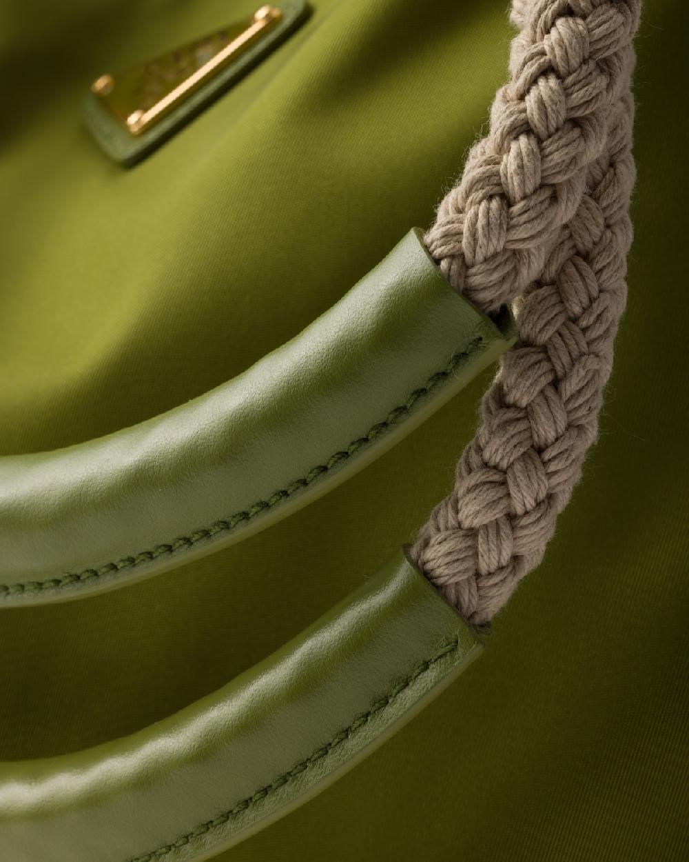 Prada Bolso saco Prada Mariner de Re-Nylon pequeño Devoluciones gratuitas
