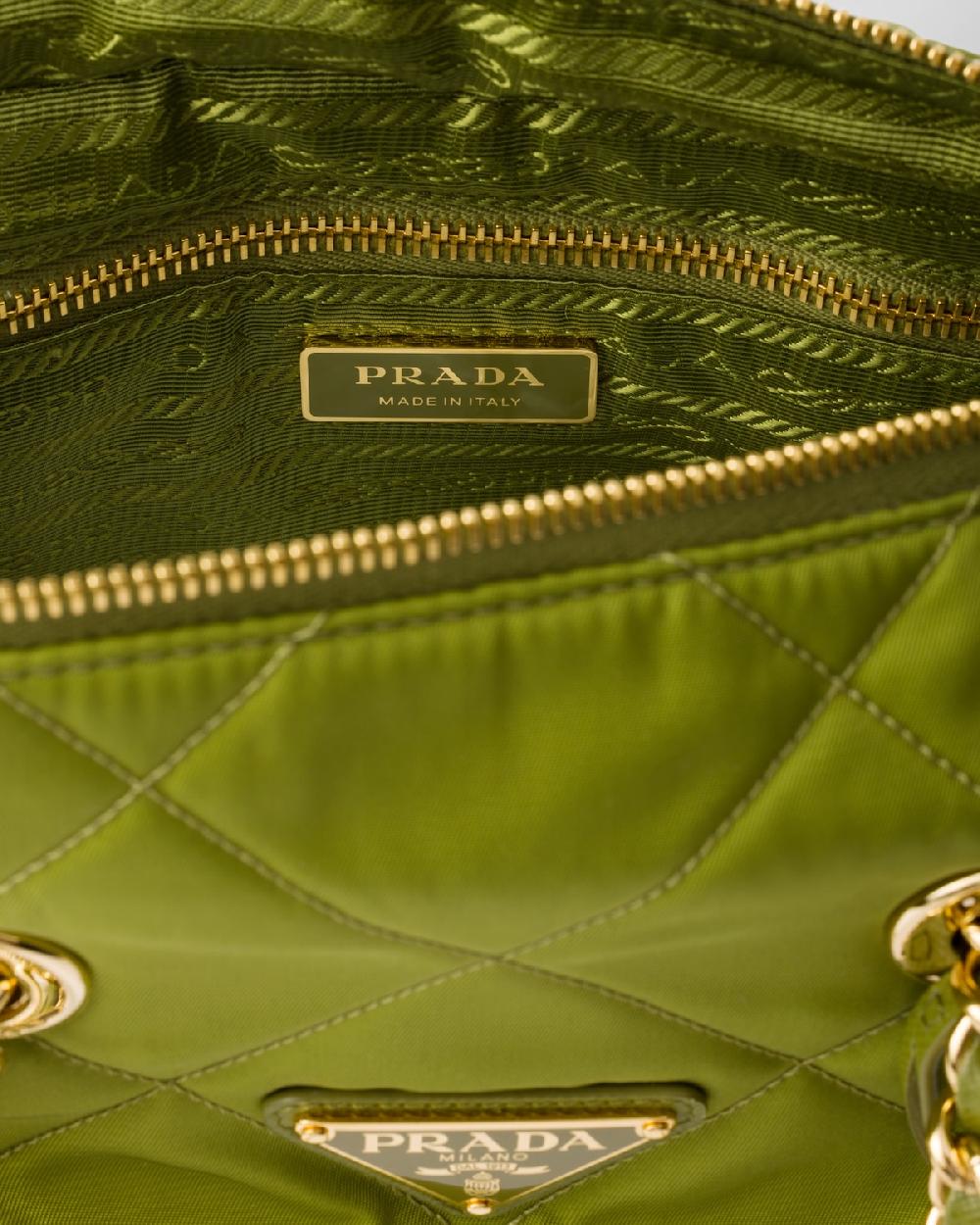 Prada Bolso tote Prada Re-Edition 1995 Chaîne de Re-Nylon COMPRAR AHORA