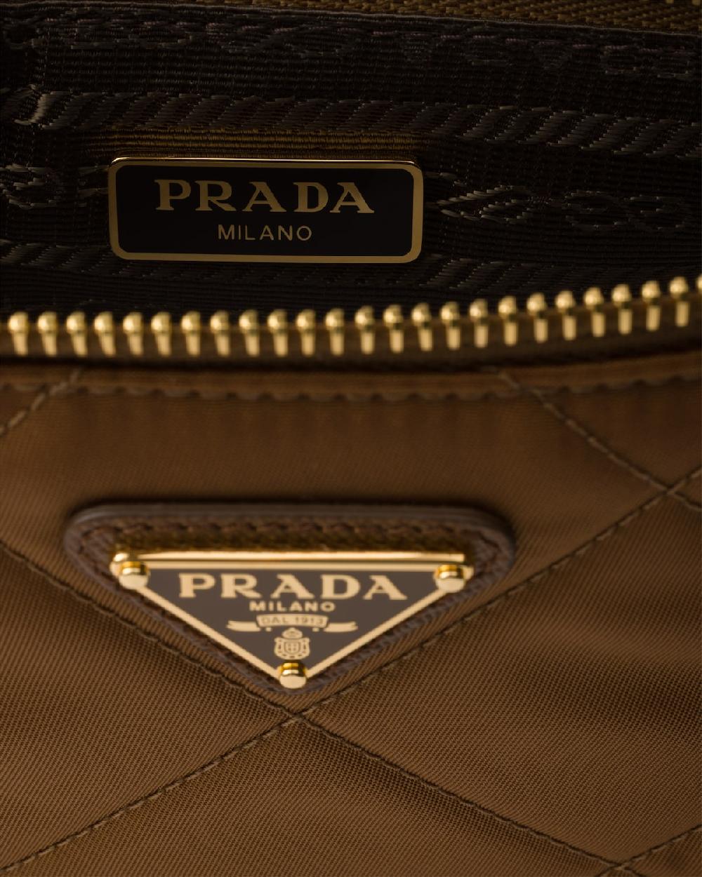 Prada Pouch Prada Re-Edition 1995 Chaîne de Re-Nylon Promoción por tiempo limitado
