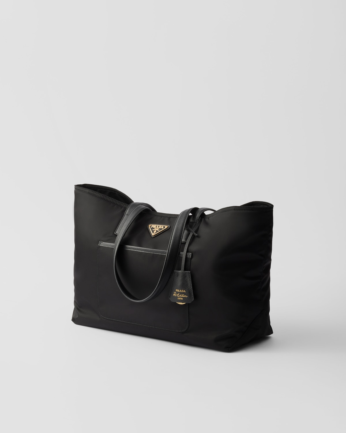 Prada Bolso tote Prada Re-Edition 1978 de Re-Nylon y piel Saffiano mediano