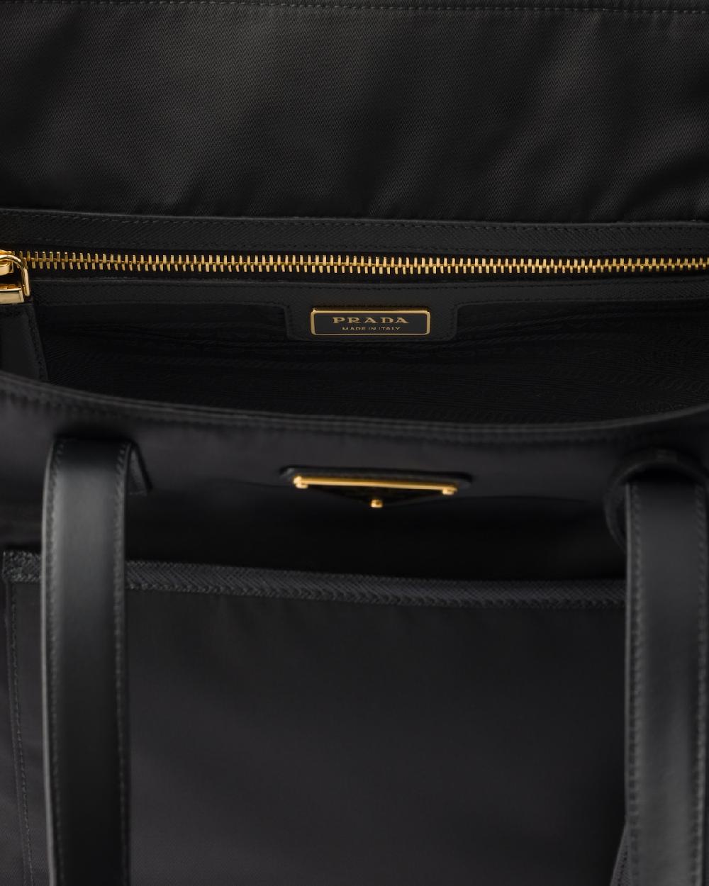 Prada Bolso tote Prada Re-Edition 1978 de Re-Nylon y piel Saffiano mediano Solo queda un día