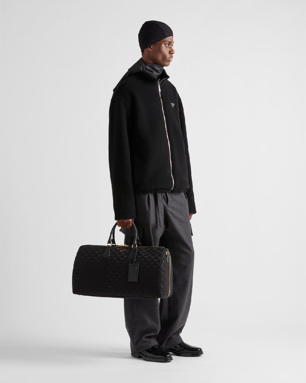 Prada Bolsa de viaje de tela bordada
