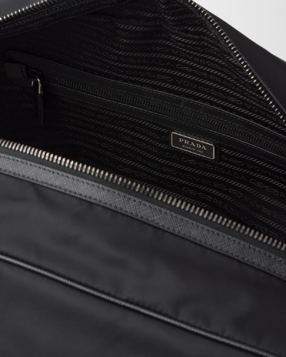 Prada Bolsa de piel Saffiano y Re-Nylon Rebajas de fin de temporada