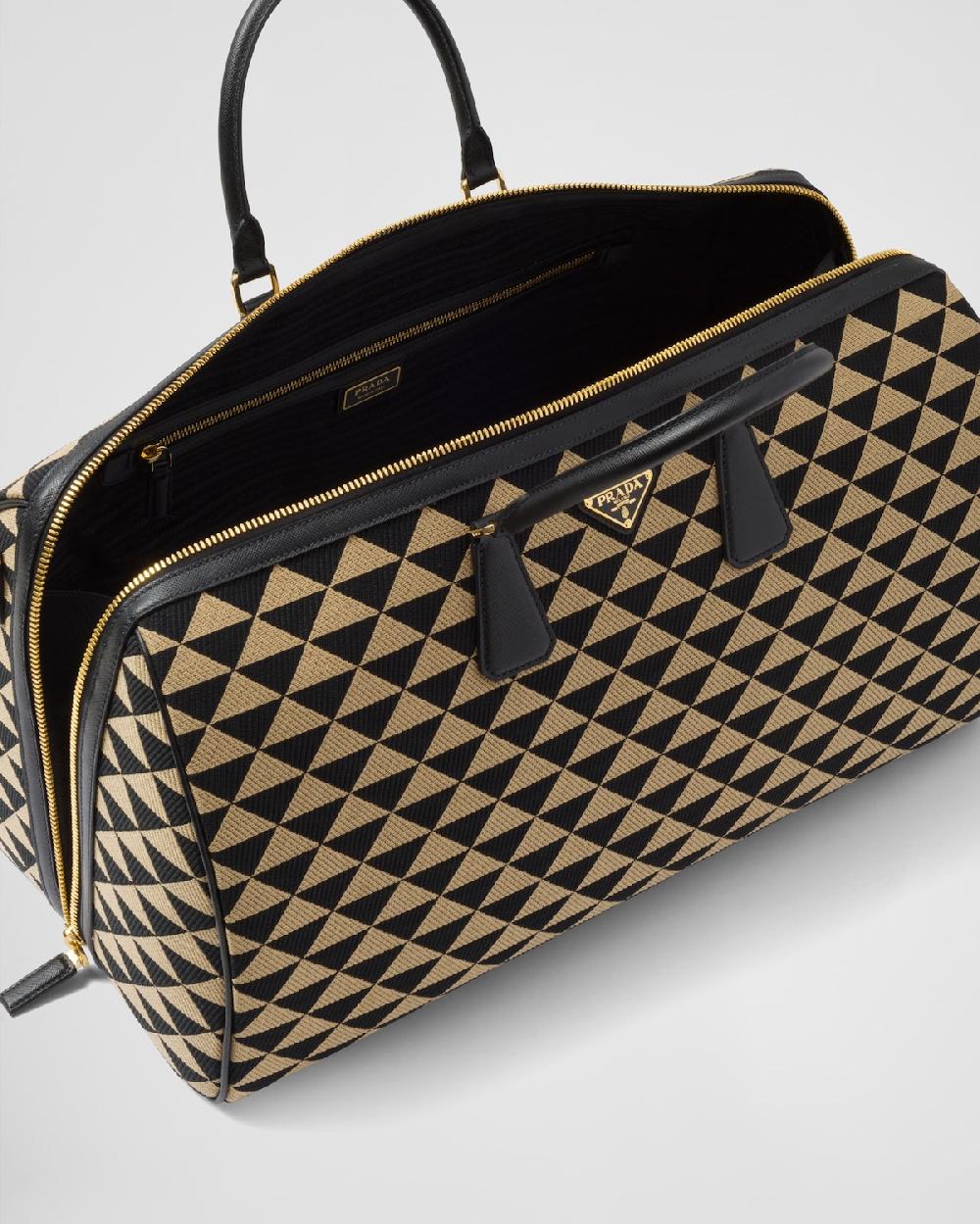 Prada Bolso de viaje Prada Symbole de tela bordada En línea