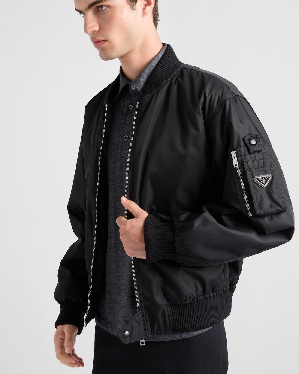 Prada Chaqueta bomber de Re-Nylon Último día