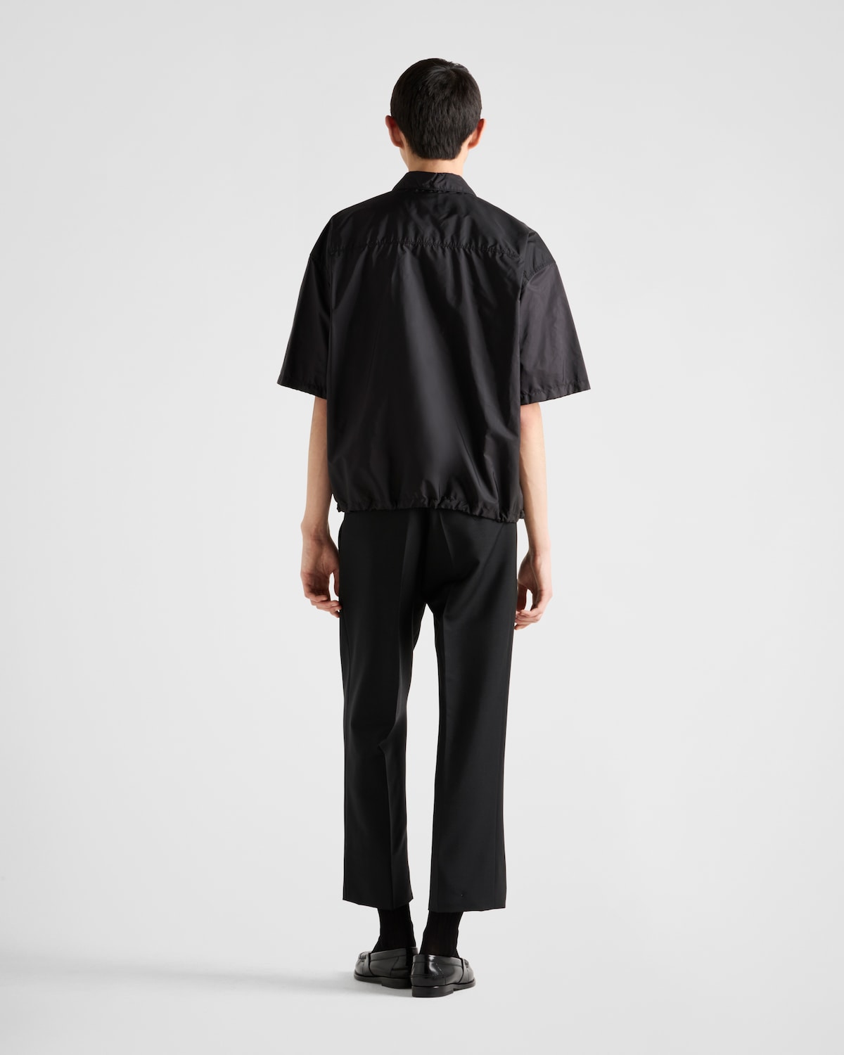 Prada Camisa de manga corta en ligero Re-Nylon Promoción trimestral