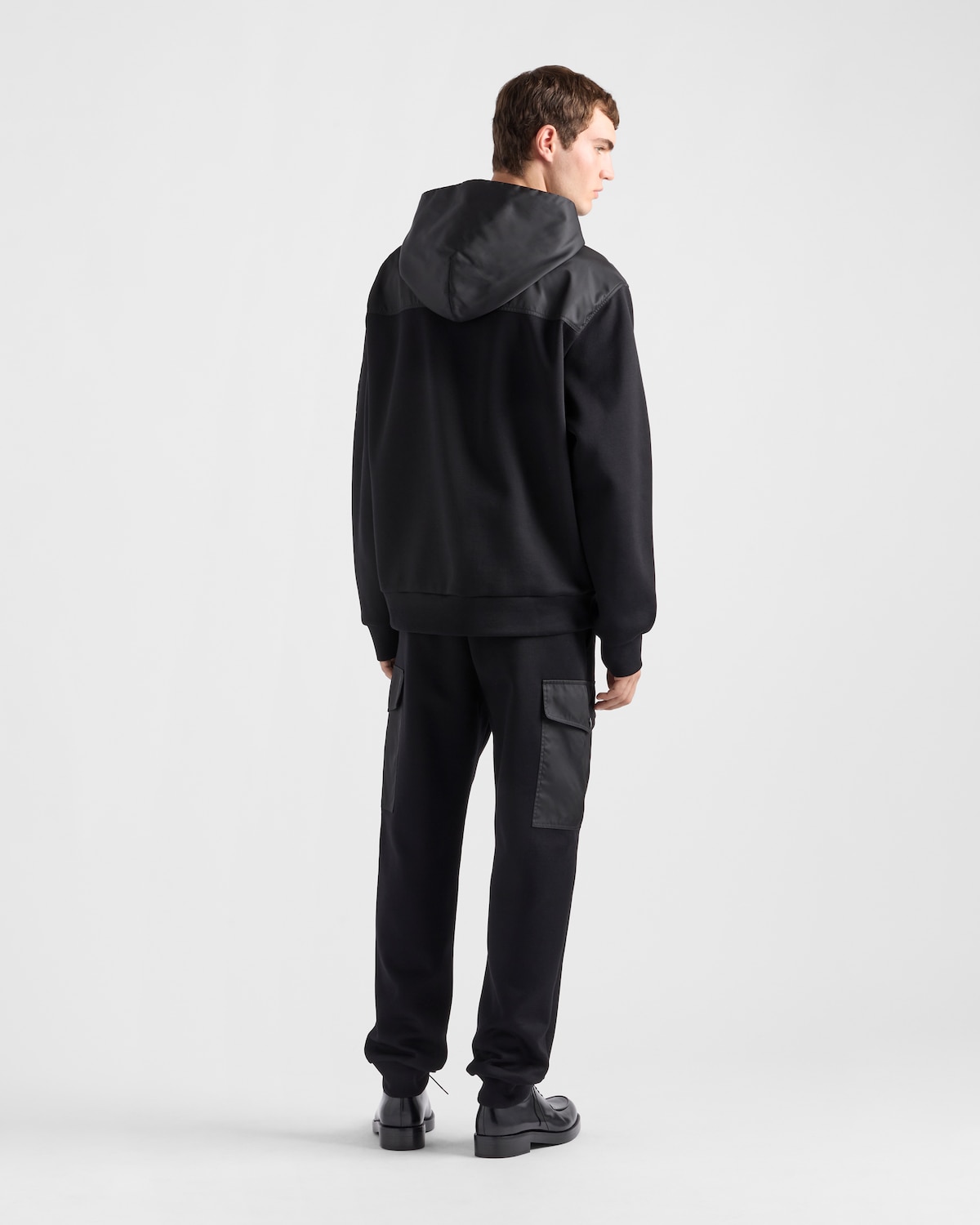 Prada Pantalones de chándal en felpa de algodón con detalles de Re-Nylon Liquidación