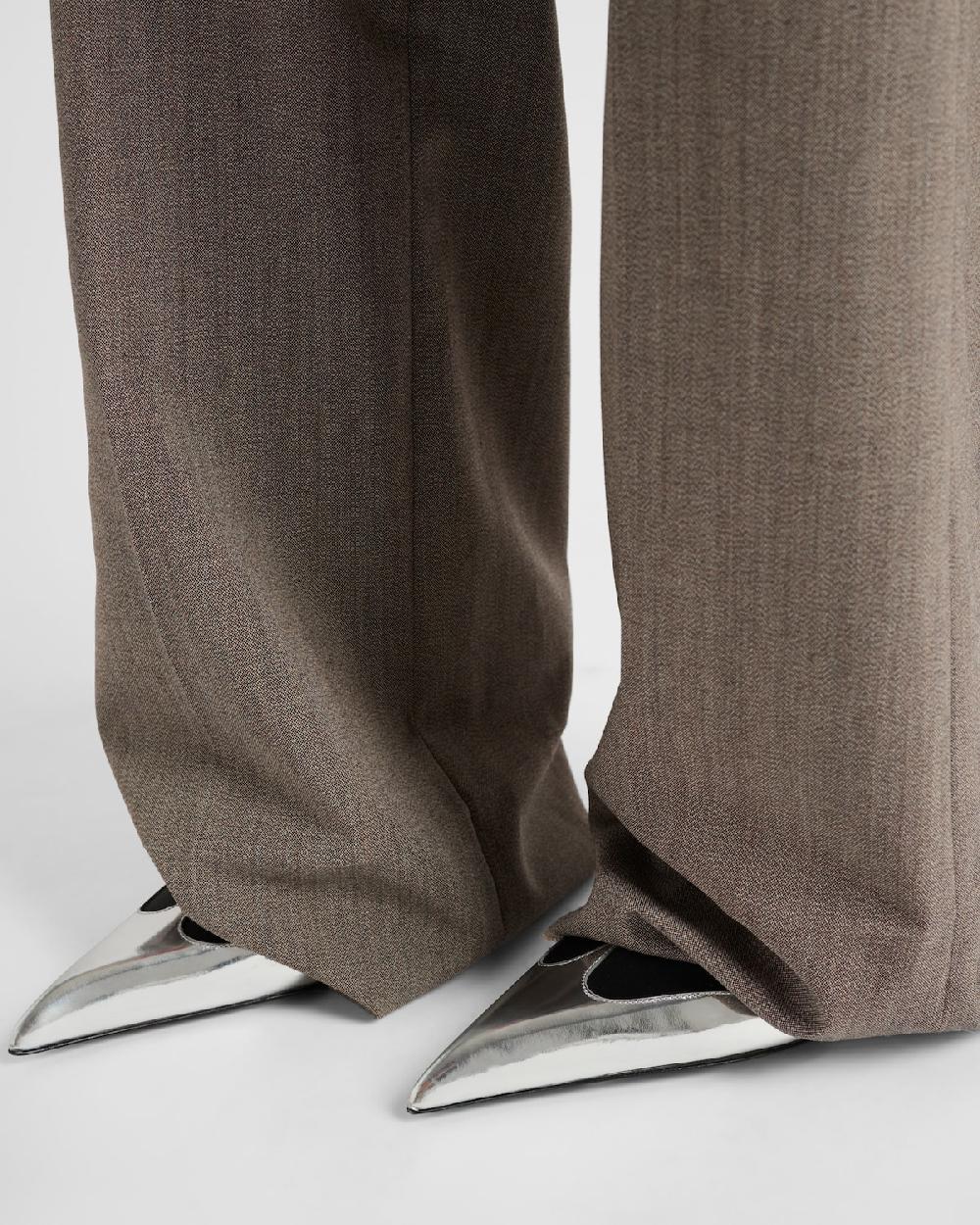 Prada Zapatos de tacón de satén y piel metalizada Últimos 3 días