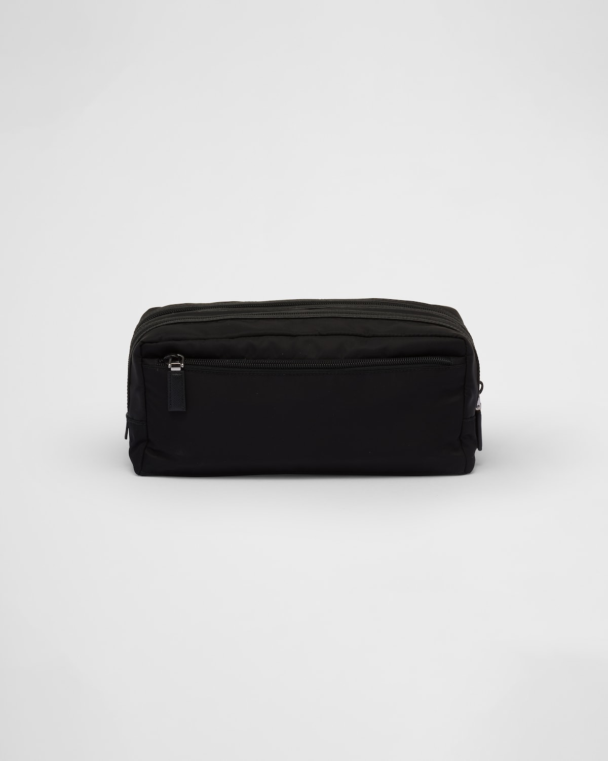 Prada Pouch de viaje de Re-Nylon y piel Saffiano Grandes ahorros