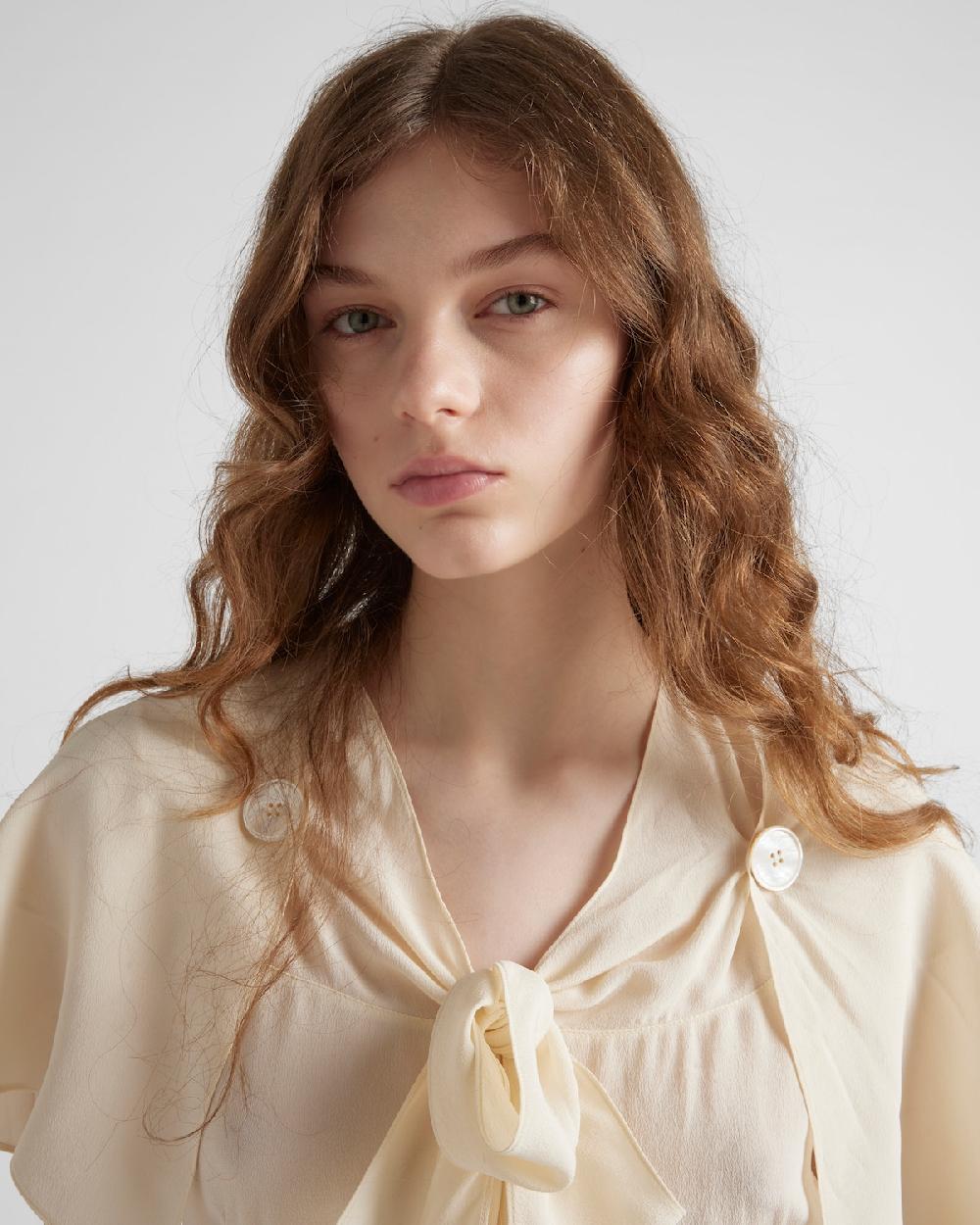 Prada Top de crepé 2025
