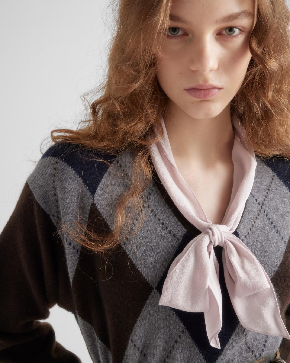 Prada Jersey de cachemir con escote en V Rebajas de fábrica