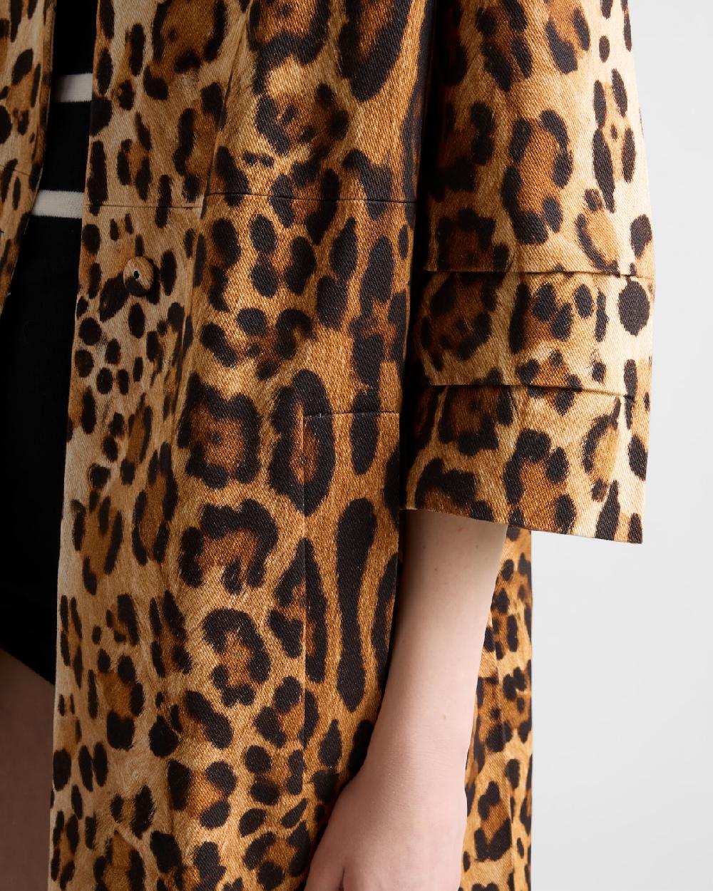 Prada Abrigo de botonadura simple en dril con estampado animal Rebajas online