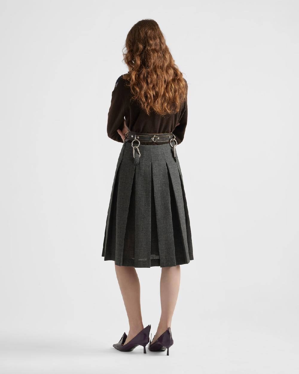 Prada Falda plisada con cinturón y pespuntes Oferta especial