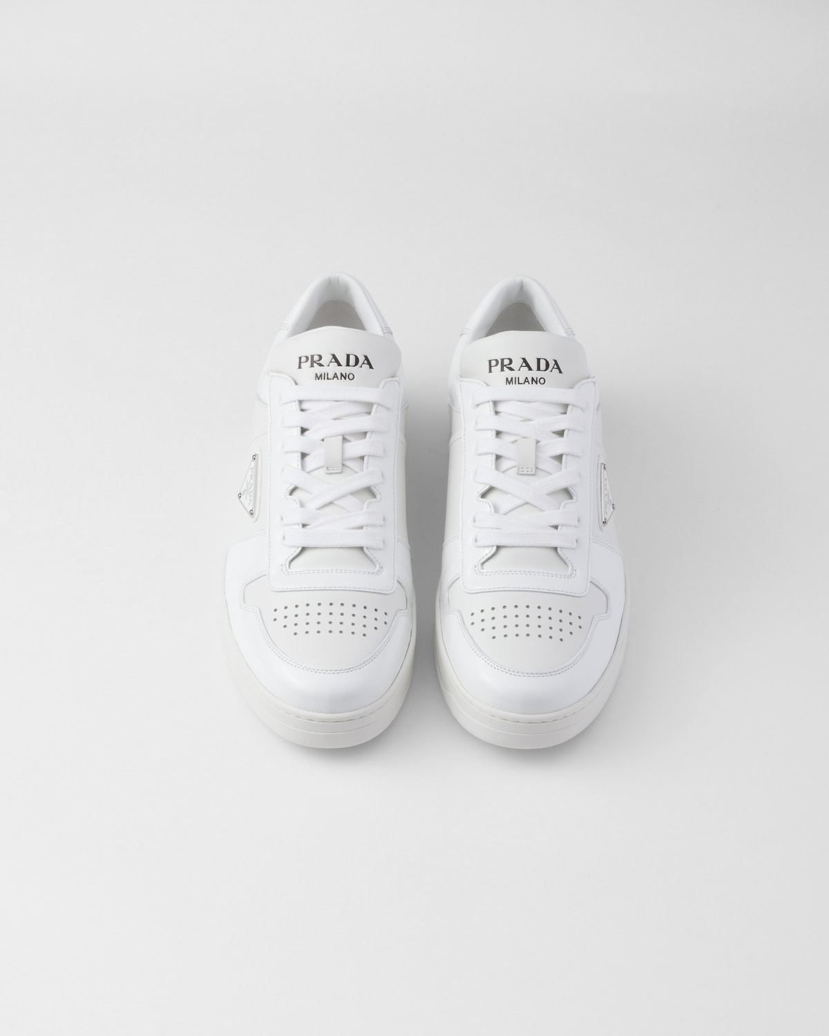Prada Zapatillas Downtown de piel Limitado a 3 días