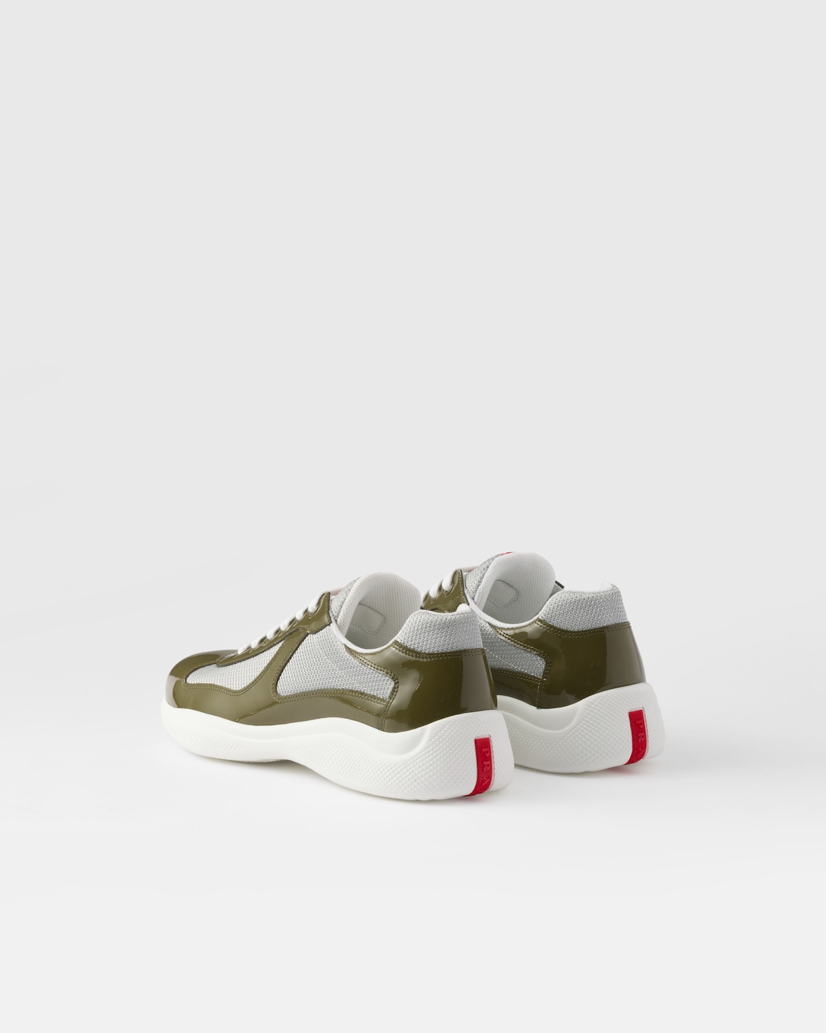 Prada Zapatillas Prada America's Cup de charol y tejido técnico En oferta