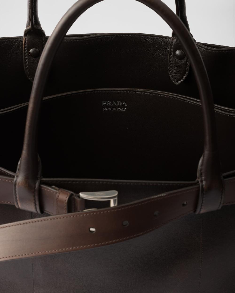 Prada Bolso Prada Buckle de napa con cinturón En oferta
