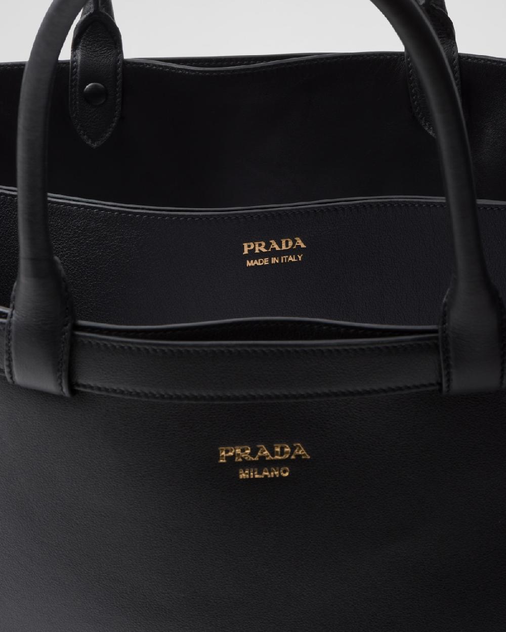 Prada Bolso de piel Prada Buckle con cinturón doble Descuento