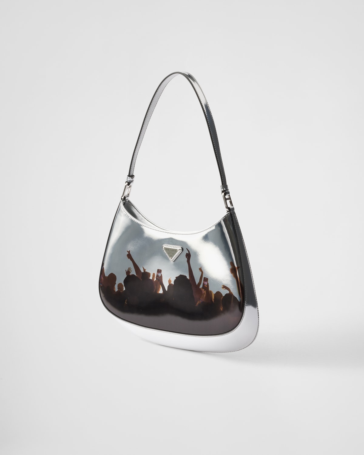 Prada Bolso bandolera Prada Cleo de piel cepillada estampada Últimos 2 días