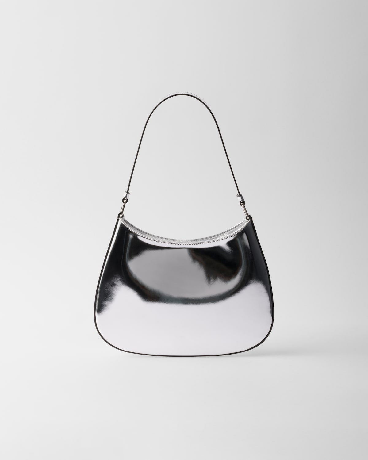 Prada Bolso bandolera Prada Cleo de piel cepillada estampada Último día