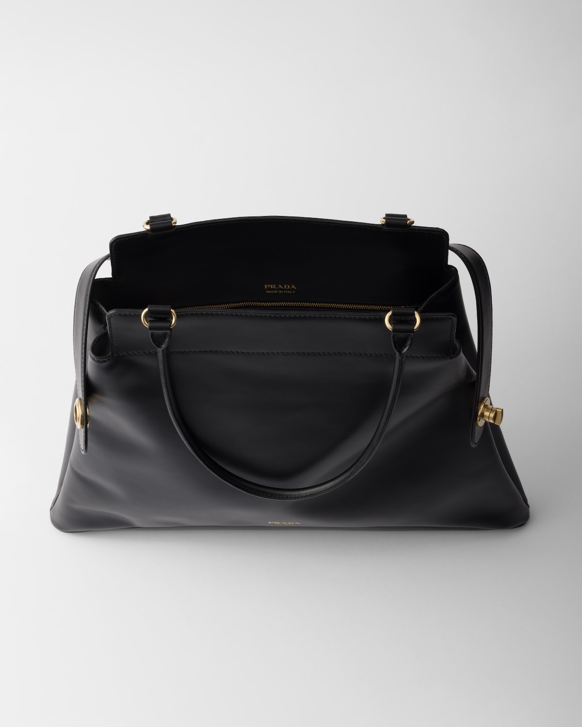 Prada Bolso Prada Etude de piel grande Promoción trimestral