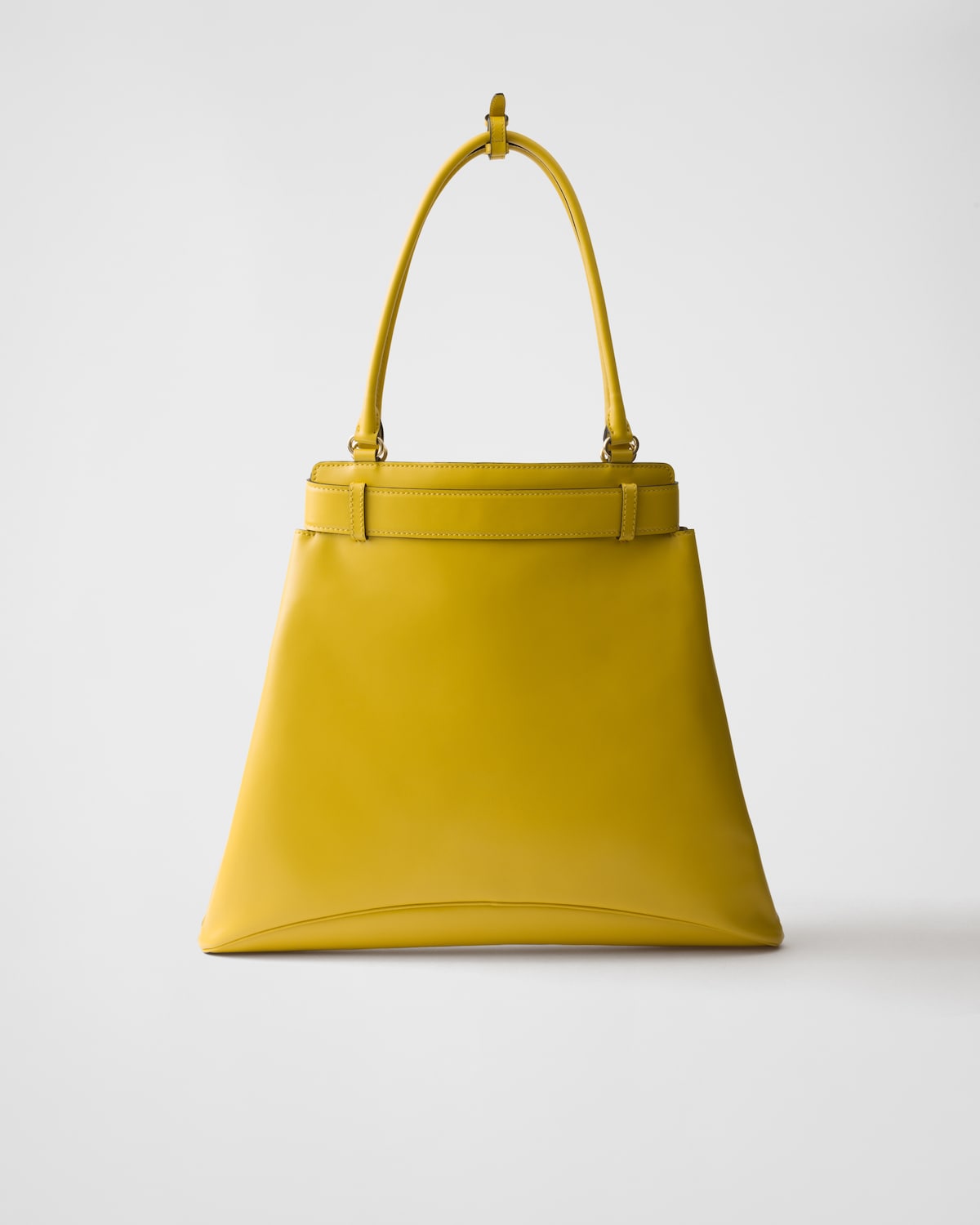 Prada Bolso Prada Etude de piel grande Envío internacional gratuito