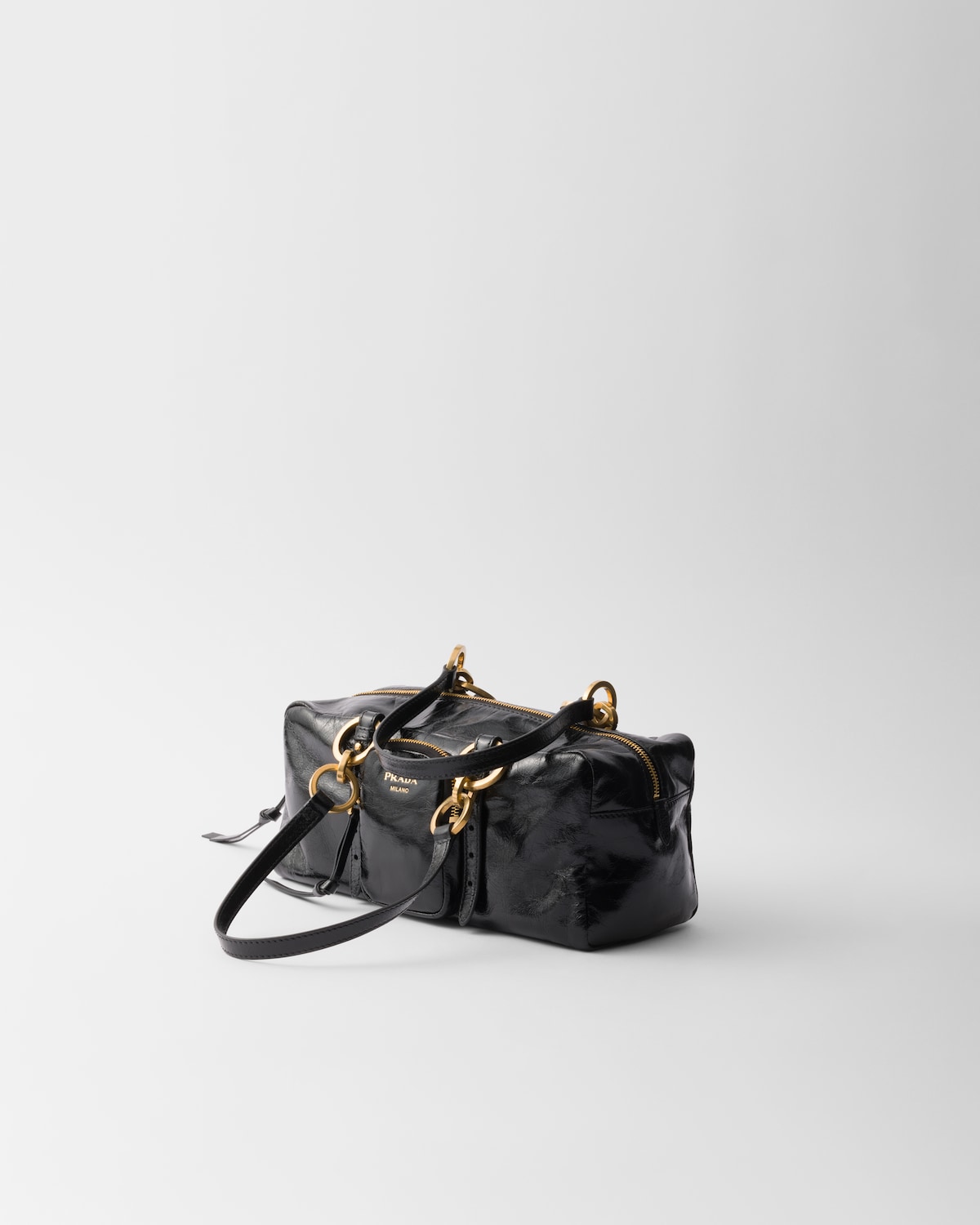 Prada Bolso Prada Dangle con asa de piel mediano