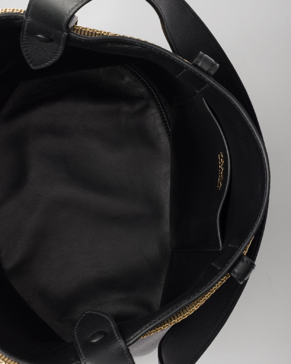 Prada Bolso saco Prada Buckle de piel con cinturón joya Grandes ahorros