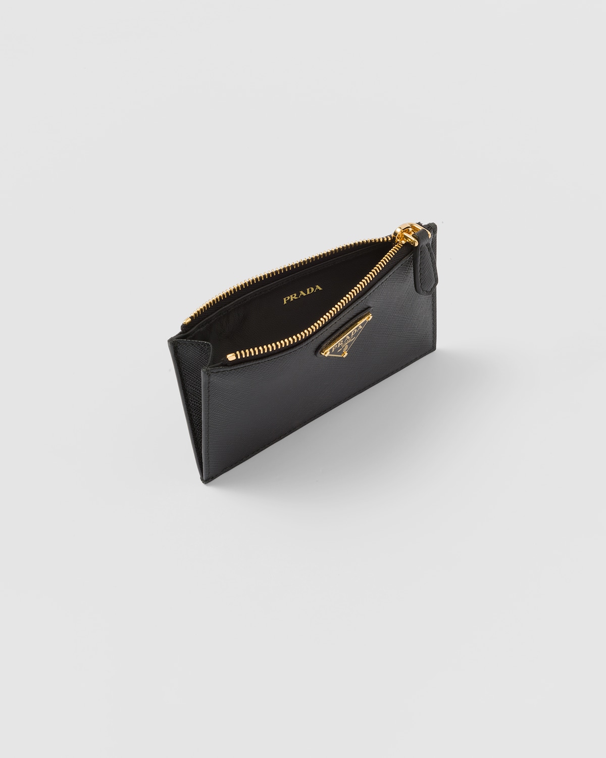 Prada Tarjetero de piel Saffiano Últimos 3 días