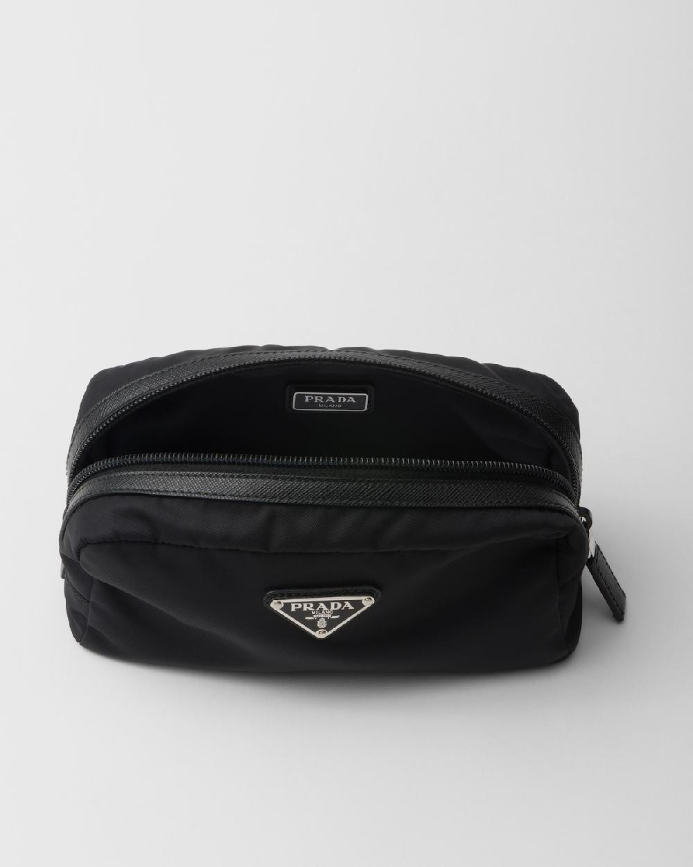 Prada Neceser de Re-Nylon y piel Saffiano Outlet