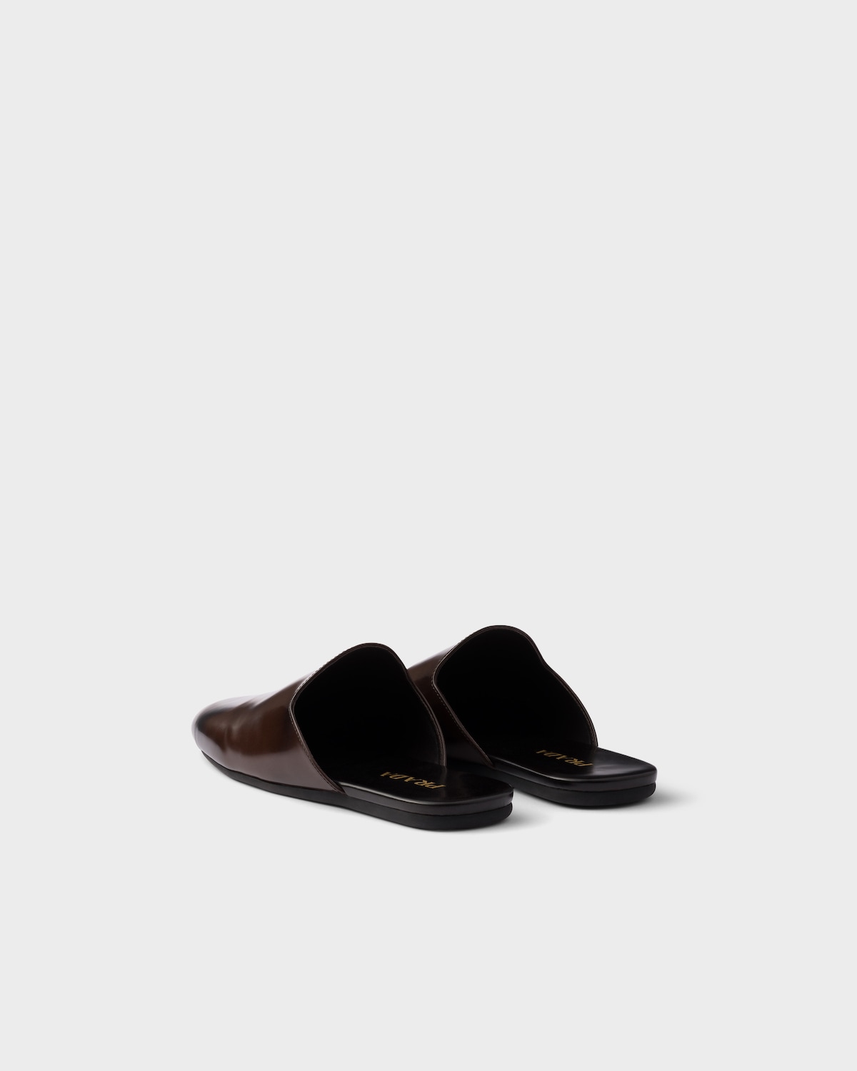 Prada Mules de piel cepillada Ofertas