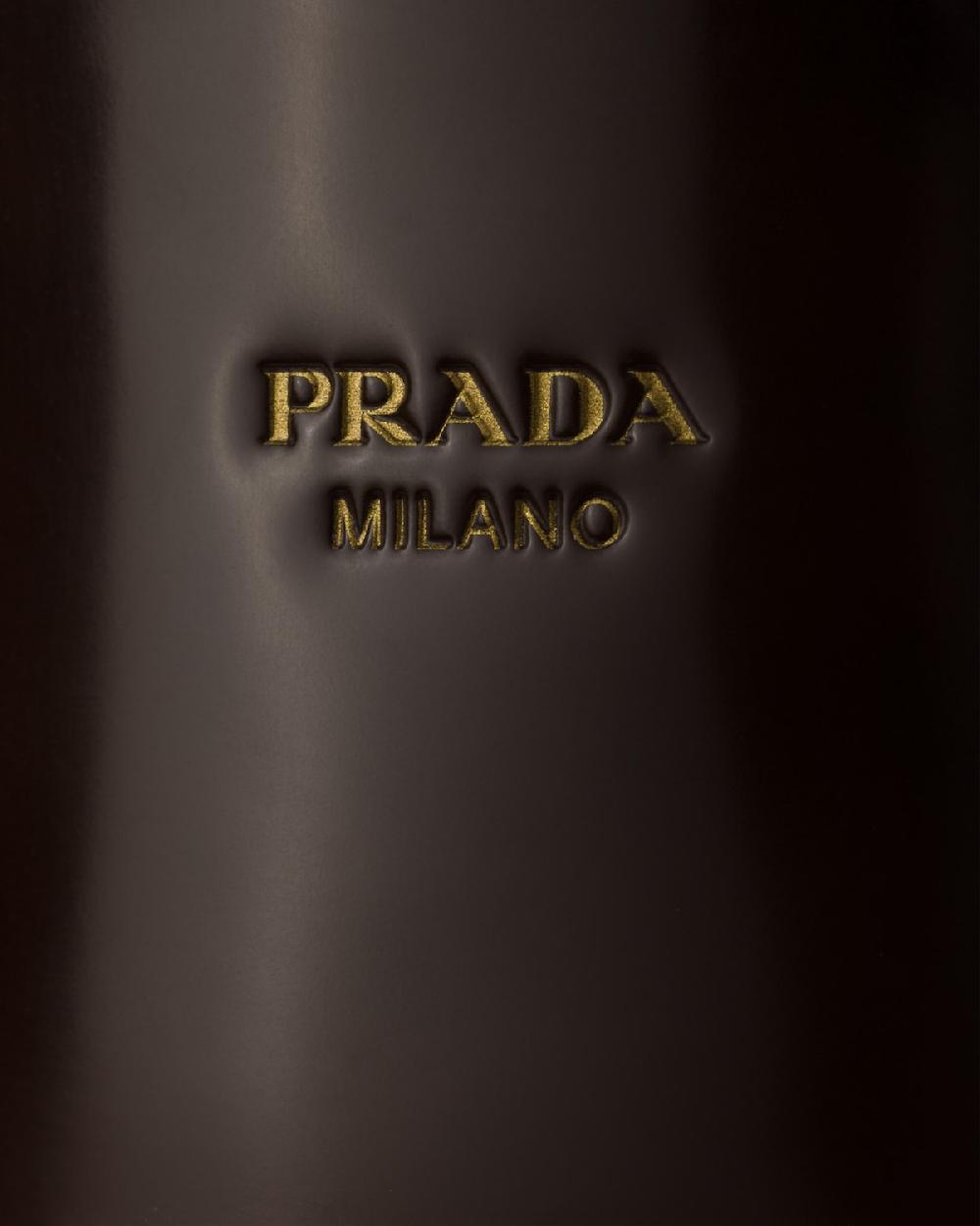 Prada Mules de piel cepillada Ofertas