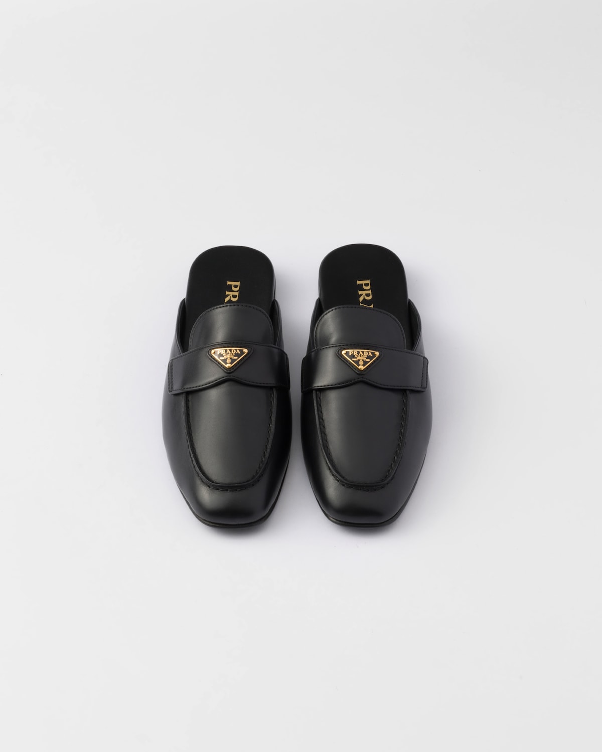 Prada Zapatillas de piel En oferta