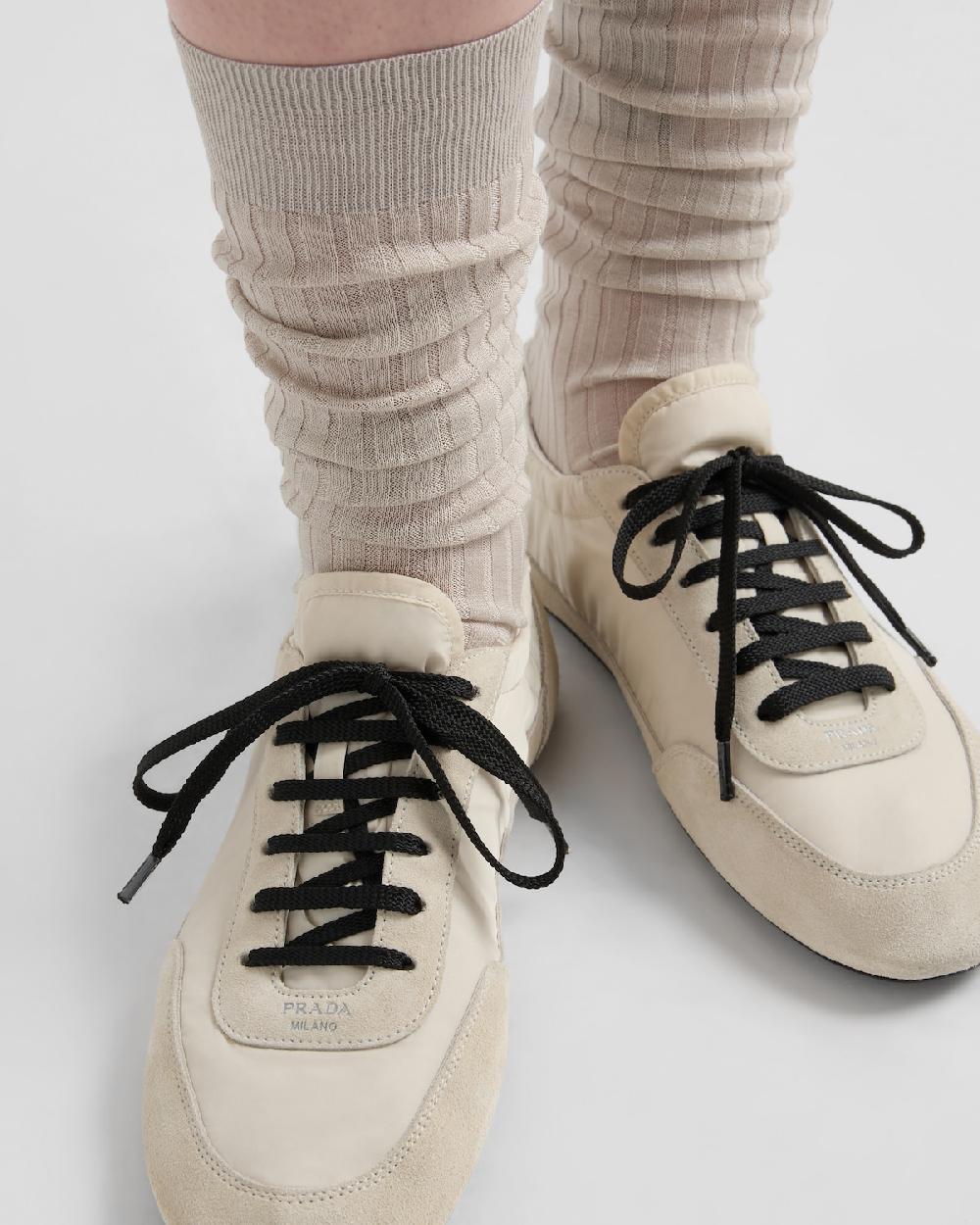 Prada Zapatillas Collapse de Re-Nylon y ante Rebajas de fábrica