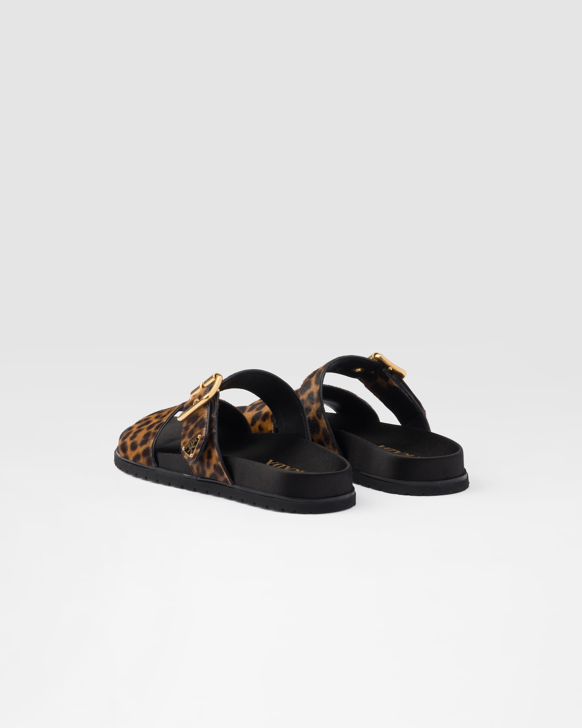 Prada Sandalias planas de piel estampada Envío gratis