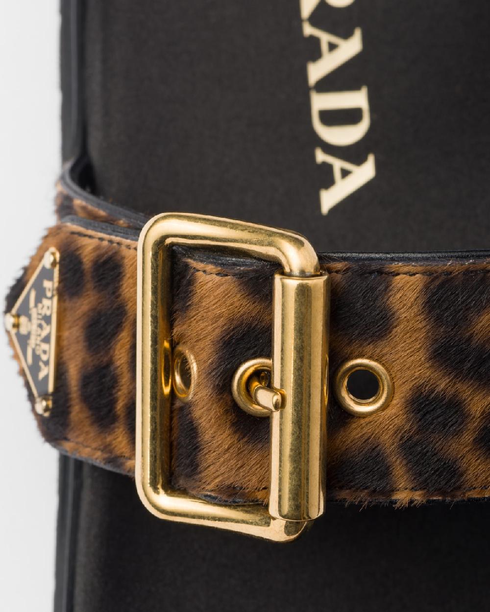 Prada Sandalias planas de piel estampada Envío gratis