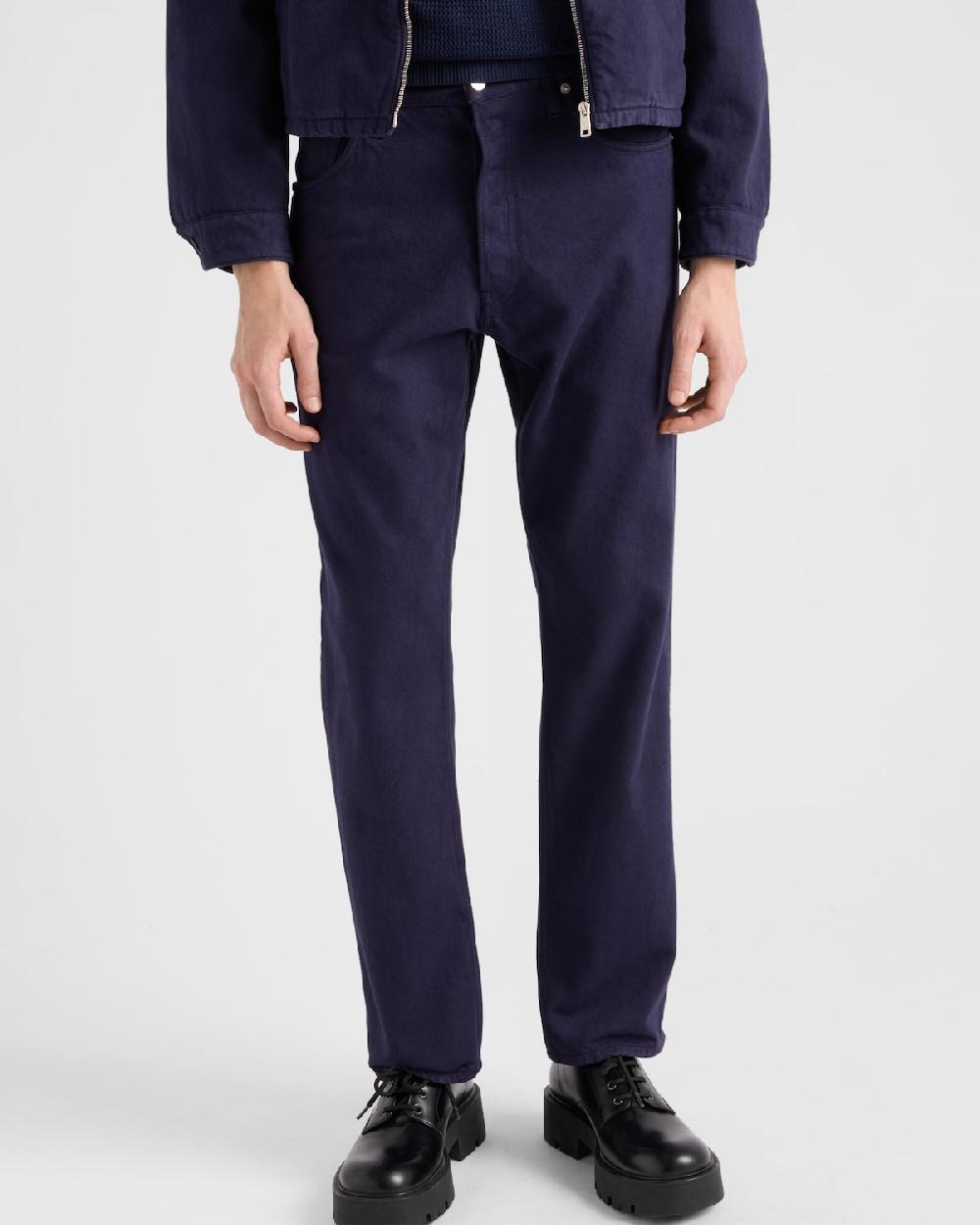 Prada Pantalones vaqueros envejecidos Tienda de fábrica