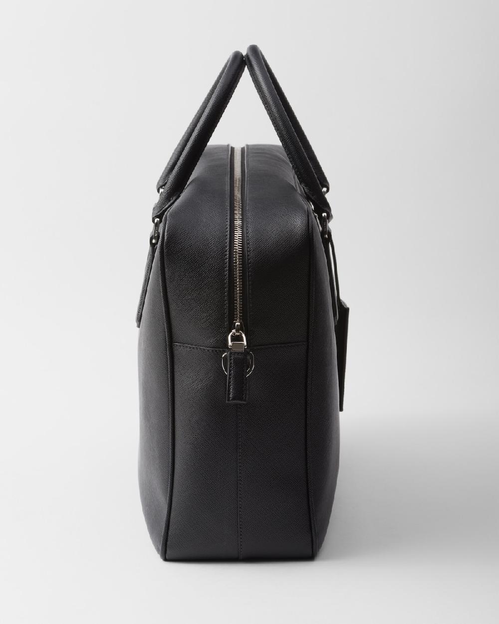 Prada Maletín de piel Saffiano Descuento