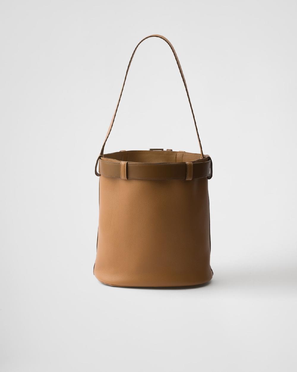 Prada Bolso saco Prada Buckle de piel con cinturón Rebajas top